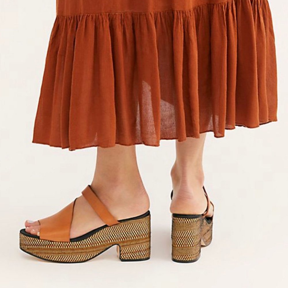 Free People demi clogs new in box